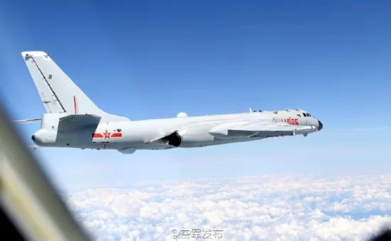专家:我军多型战机赴南海战斗巡航 体系化战力快速发展(图1)