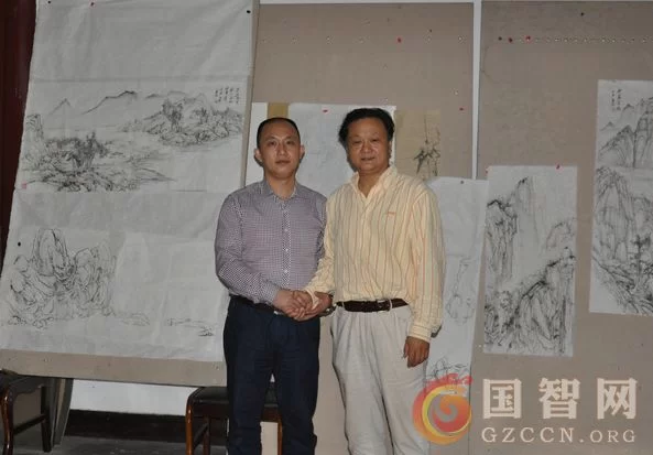 张春德:十年“悟道”得“禅意”(图4) 主编龙顺与张春德先生论道后留影