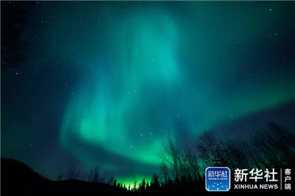  在阿拉斯加追逐北极光美景(图2)