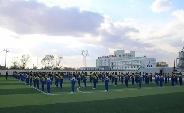 从＂有学上＂到＂上好学＂，看榆林教育划时代发展(图1)