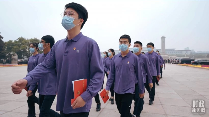 时政新闻眼丨习近平主席第10次发表新年贺词:“让明天的中国更美好”(图15) 时政新闻眼丨习近平主席第10次发表新年贺词:“让明天的中国更美好”(图15)