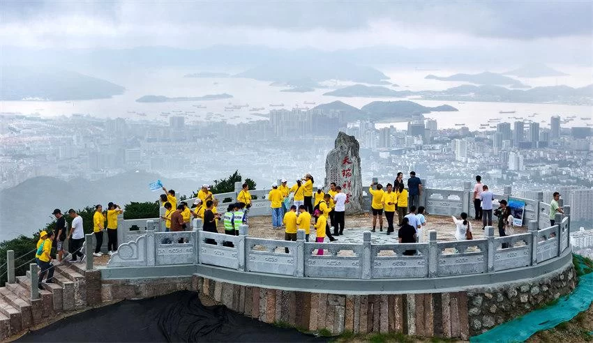 穿行云顶之巅 自驾仙乡之境(图6)