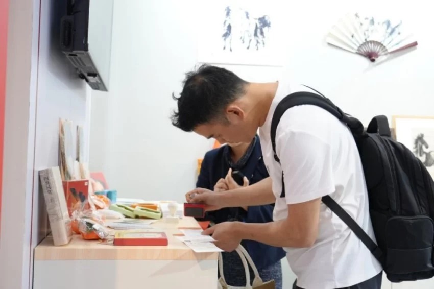 连接全球创意，共绘文博未来——北京市文物局再次亮相香港国际授权展(图7)