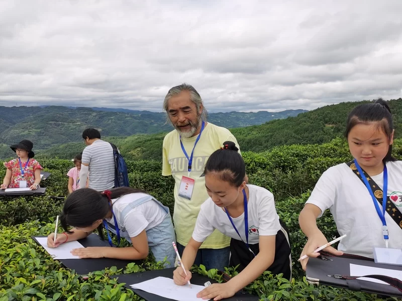 乡村青少年艺术教育需多方联合发力(图1) 乡村青少年艺术教育需多方联合发力(图1)
